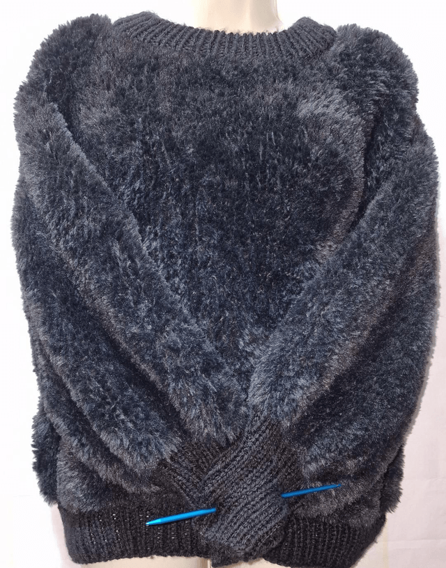 Faux fur yarn Sweater